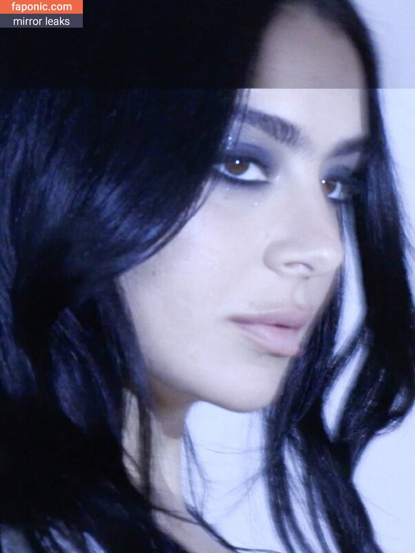 Charli XCX, charli_xcx, charlignarly, charlixcx, https: Nahé úniky OnlyFans Fotka #67