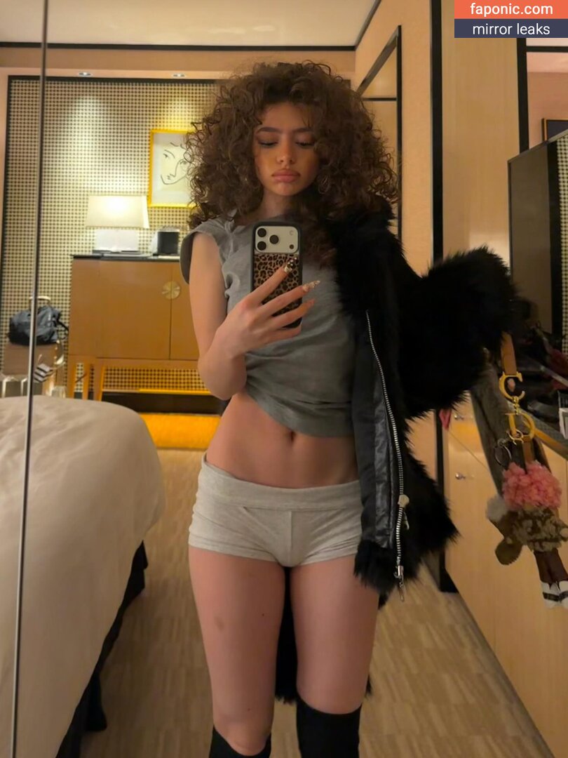 Demitra Kalogeras, demitrakalogeras, kalogerasisters Nahé úniky OnlyFans Fotka #105
