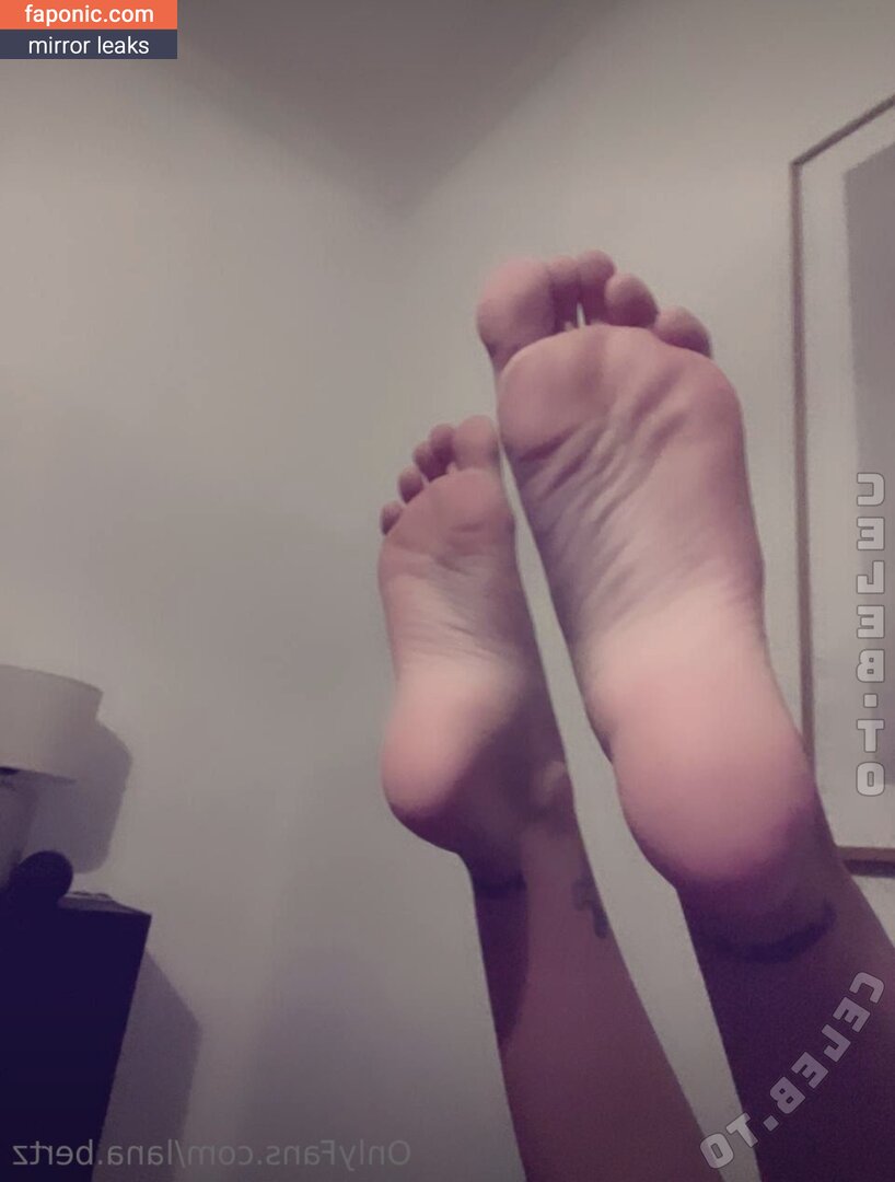 Lana.Bertz Nahé úniky OnlyFans Fotka #2