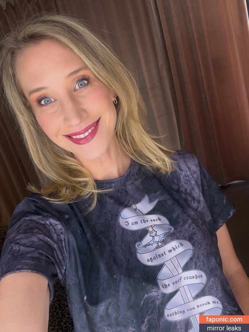 Maude Garrett, geekbomb, https:, maudegarrett Nahé úniky OnlyFans/Patreon Fotka #11