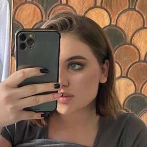 Molly_Evans