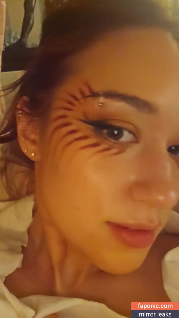 Queen Tofu Games, QueenTofu, Tofu_games, babytofu, https: Nahé úniky OnlyFans Fotka #747