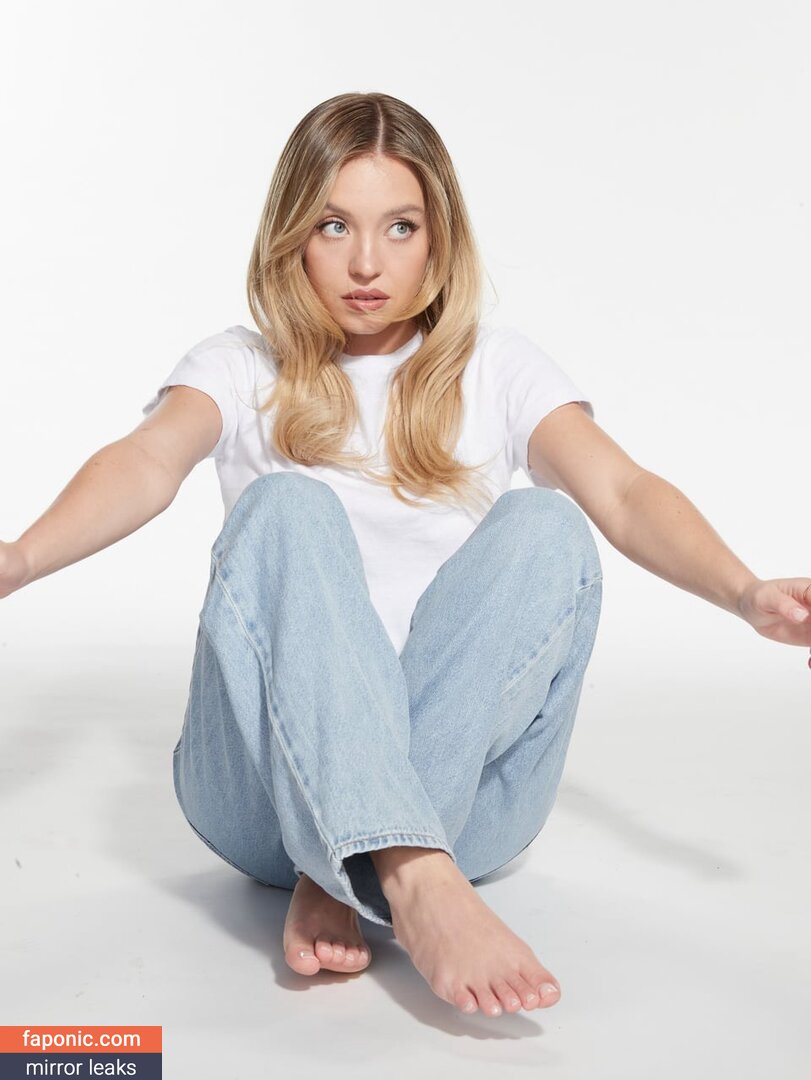 Sydney Sweeney, gal_gadot, https:, sydney_sweeney Nahé úniky OnlyFans Fotka #182