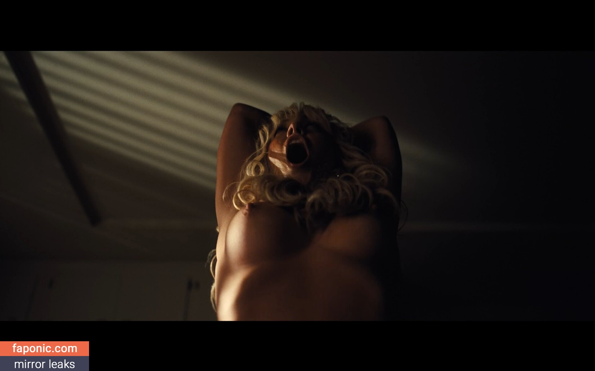 Sydney Sweeney, gal_gadot, https:, sydney_sweeney Nahé úniky OnlyFans Fotka #201