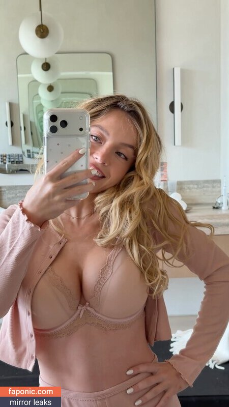Sydney Sweeney, gal_gadot, https:, sydney_sweeney Nahé úniky OnlyFans Fotka #485