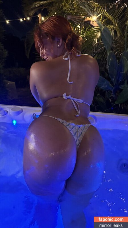 chiquititangel, sirenmiaa, vampryn, vampryn_ Nahé úniky OnlyFans Fotka #33
