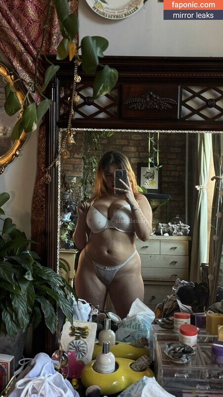 chiquititangel, sirenmiaa, vampryn, vampryn_ Nahé úniky OnlyFans Fotka #37