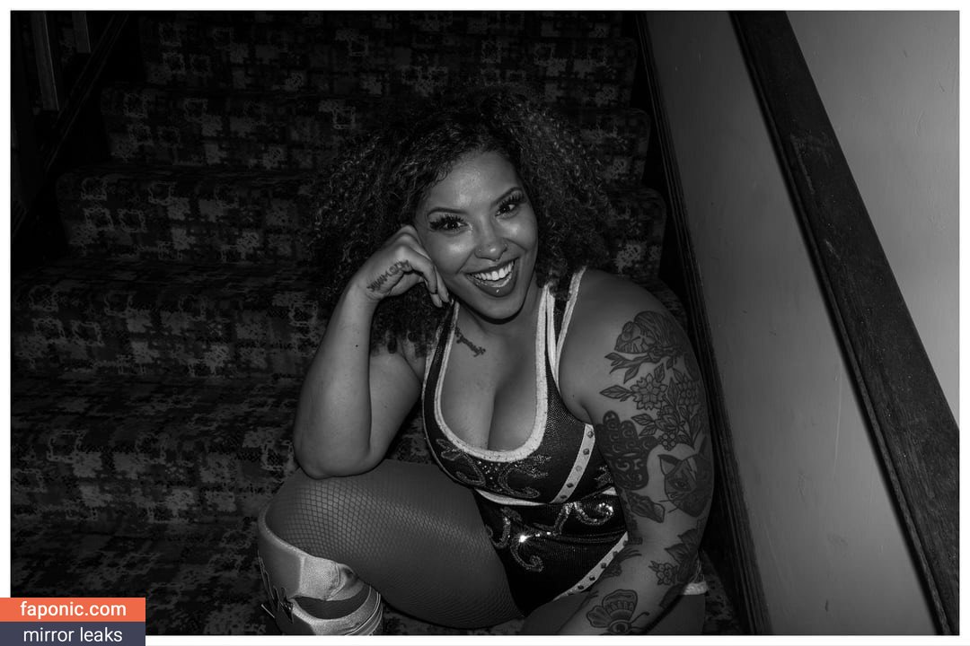 AEW, Willow Nightingale, willowwrestles Nahé úniky  Fotka #19