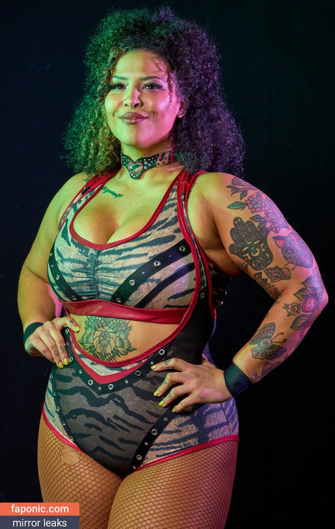 AEW, Willow Nightingale, willowwrestles Nahé úniky  Fotka #23
