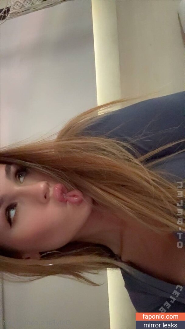 Sky Bri, https:, realskybri, skybri_, skybribaby, therealskybri Nahé úniky OnlyFans Fotka #296