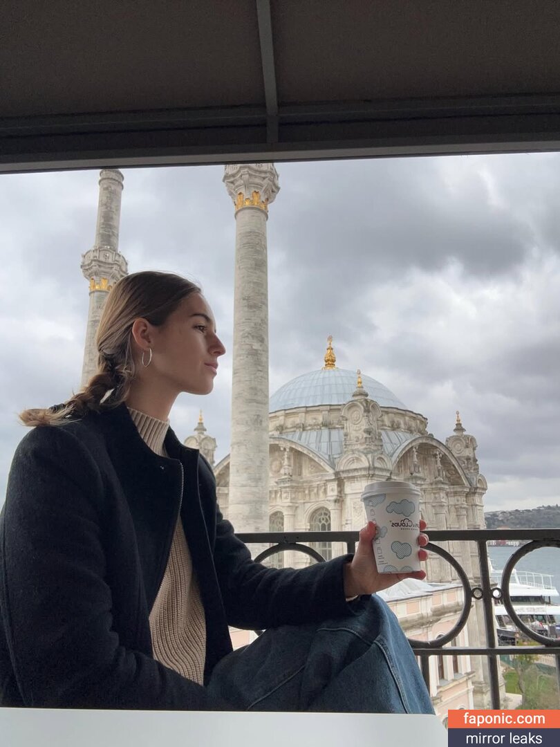Emily Feld, emily.feld Nahé úniky OnlyFans Fotka #3217