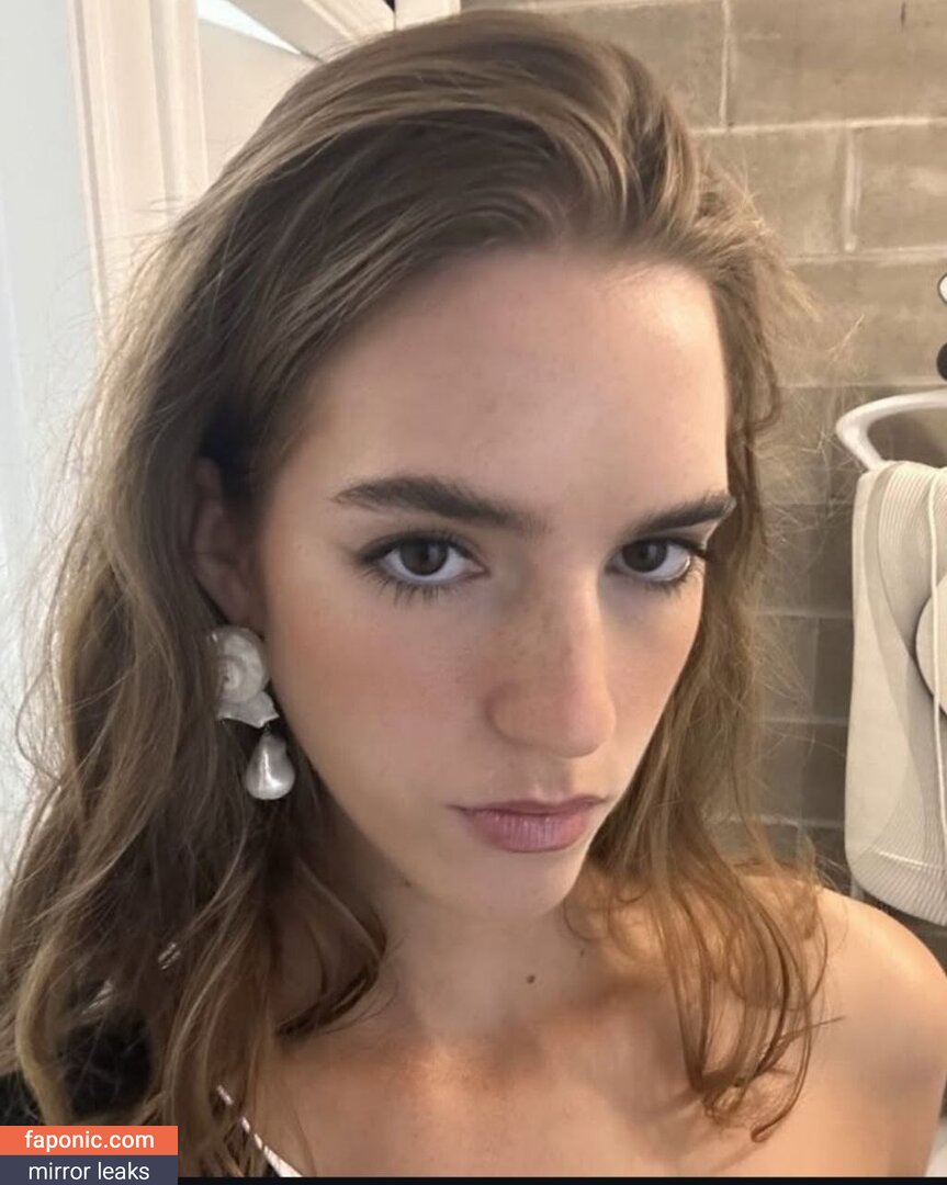 Emily Feld, emily.feld Nahé úniky OnlyFans Fotka #3347
