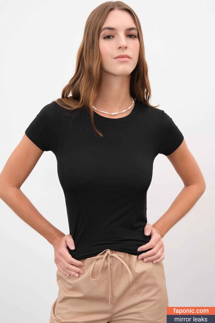 Emily Feld, emily.feld Nahé úniky OnlyFans Fotka #3472