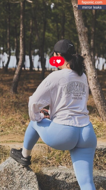 Heeheemoon, moon_nyang_, xailormoon Nahé úniky OnlyFans Fotka #140
