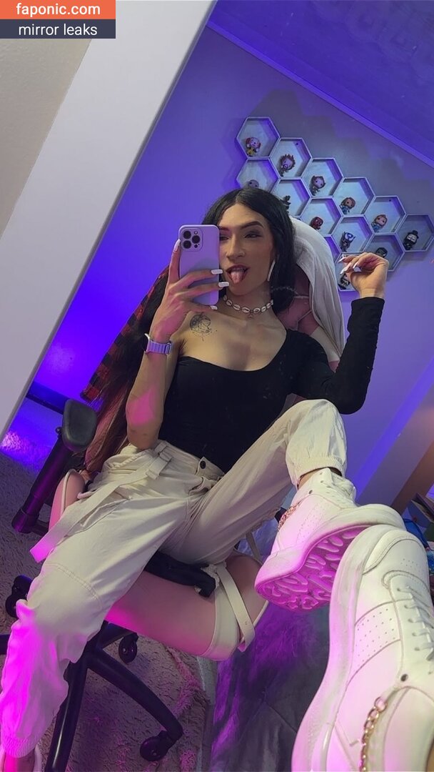 Kyllie Fox, _KylieFox_, https:, kyliefoxxy, kylliefox, kylliefox_ Nahé úniky OnlyFans Fotka #17