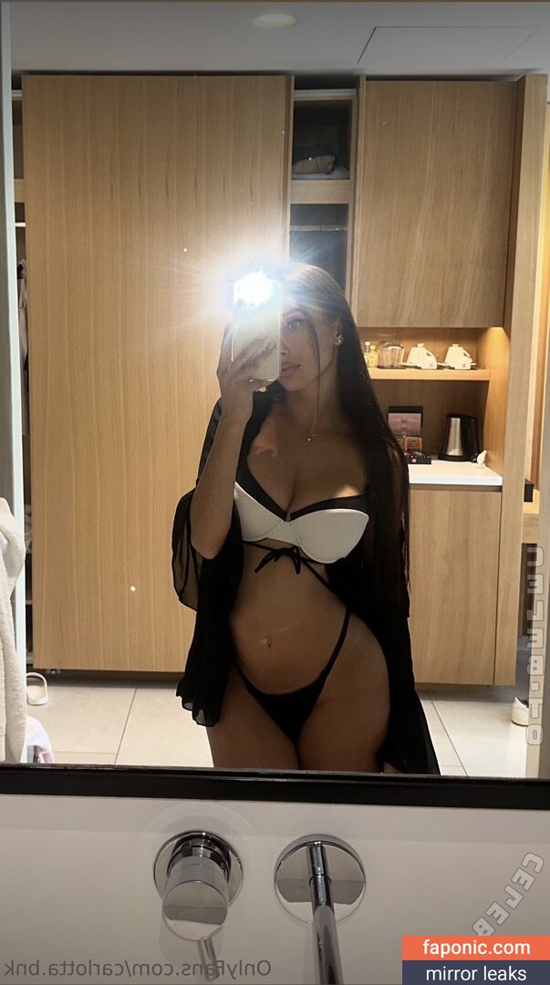 Carlotta BNK, carlotta.bnk, carlottabnk Nahé úniky OnlyFans Fotka #10