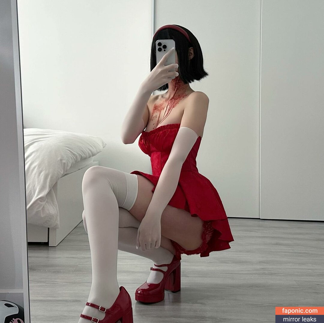 Julia Majch, moonunyo Nahé úniky  Fotka #3
