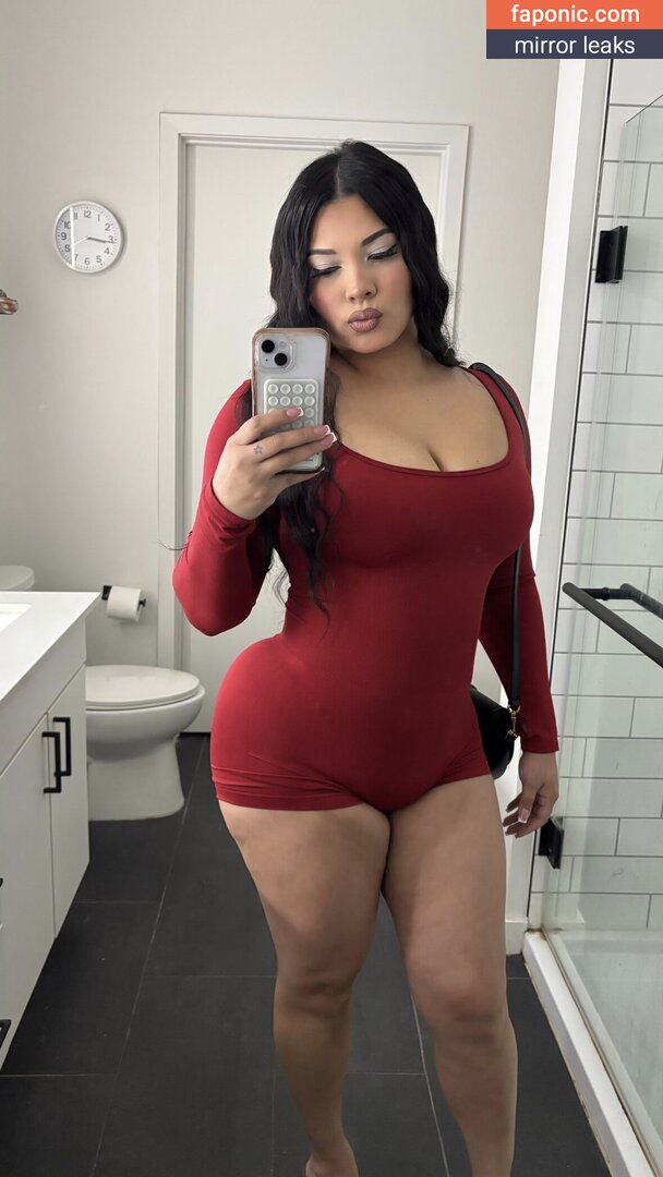 itsmadian, madianbaby, madianxm, madianxxxx Nahé úniky OnlyFans Fotka #16