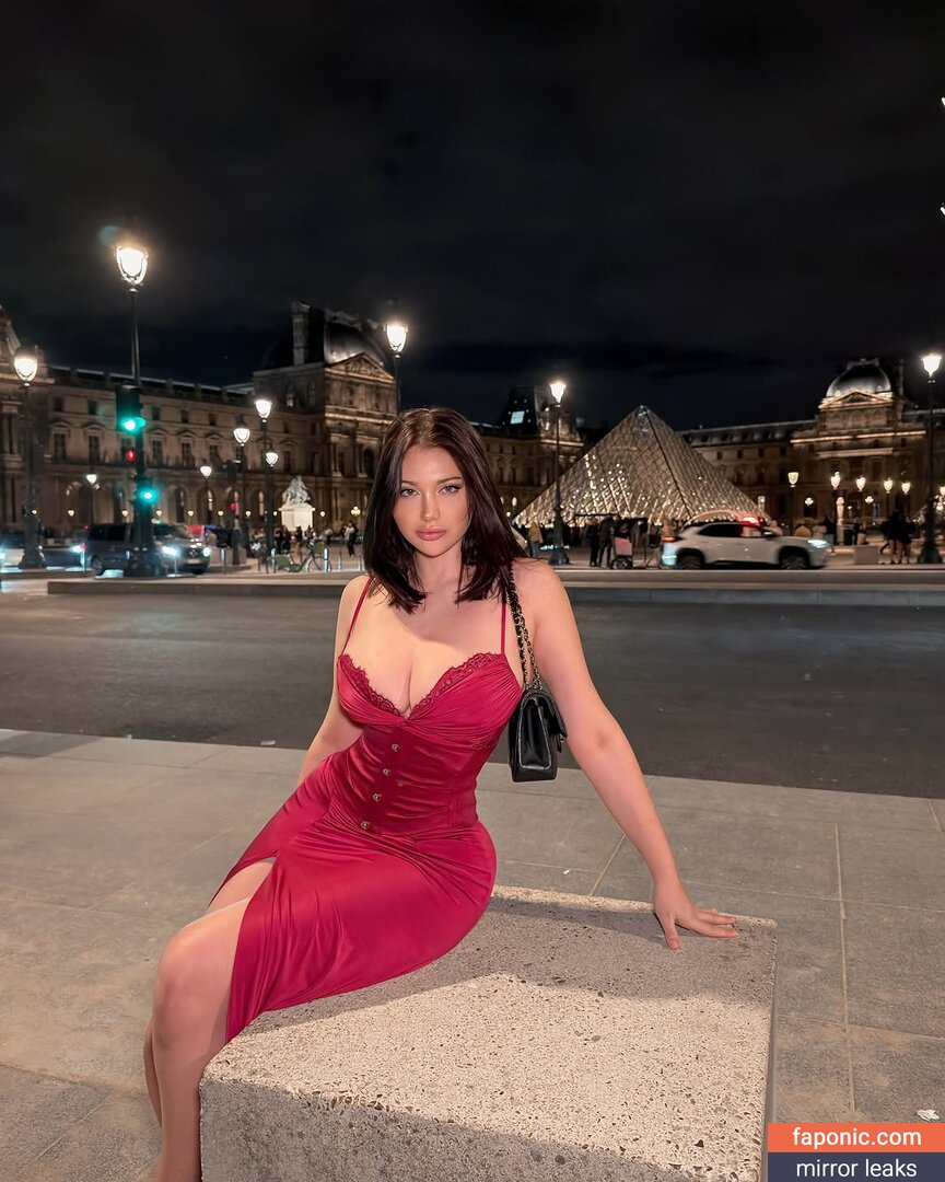 andreeamaresof, andreeamaresof_fanpage2022, blackwidof Nahé úniky OnlyFans Fotka #2