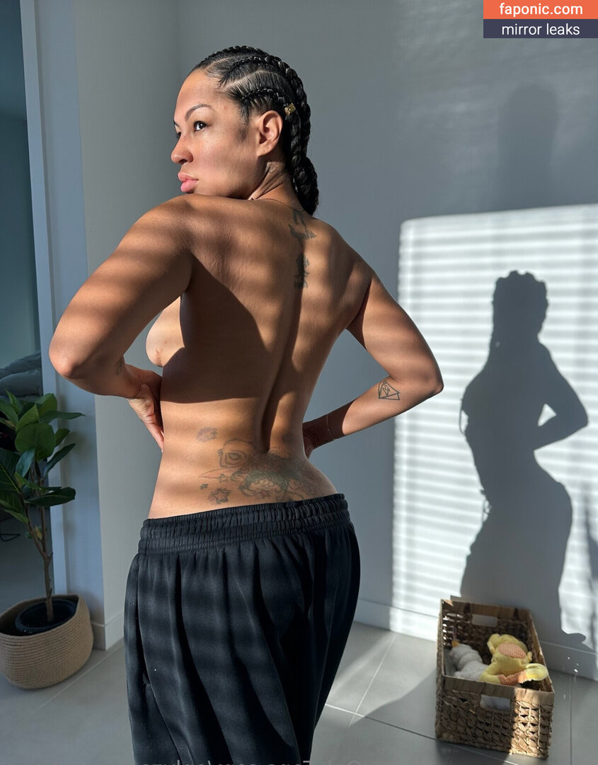 Zashia Santiago, officialzashia, zashiasantiago Nahé úniky OnlyFans Fotka #11