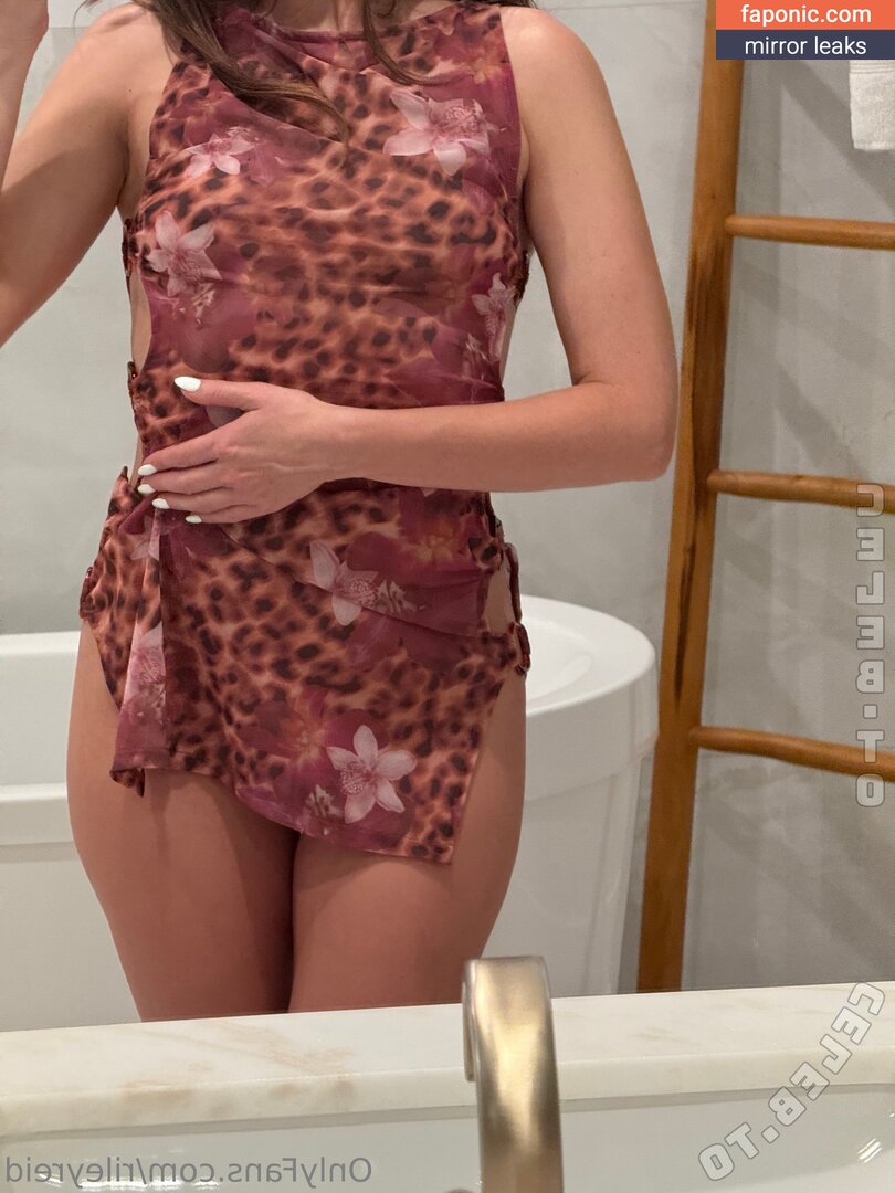 Riley Reid, RileyReidTikTok, hellorileyreid, rileyreidx3 Nahé úniky OnlyFans Fotka #2788