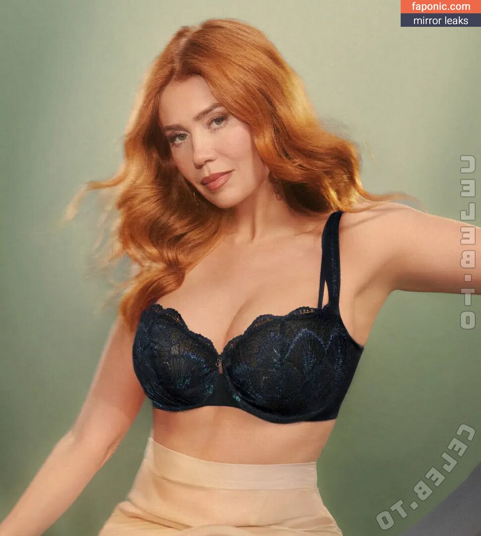 German tv host, Palina Rojinski, action, https:, palinski Nahé úniky OnlyFans Fotka #202