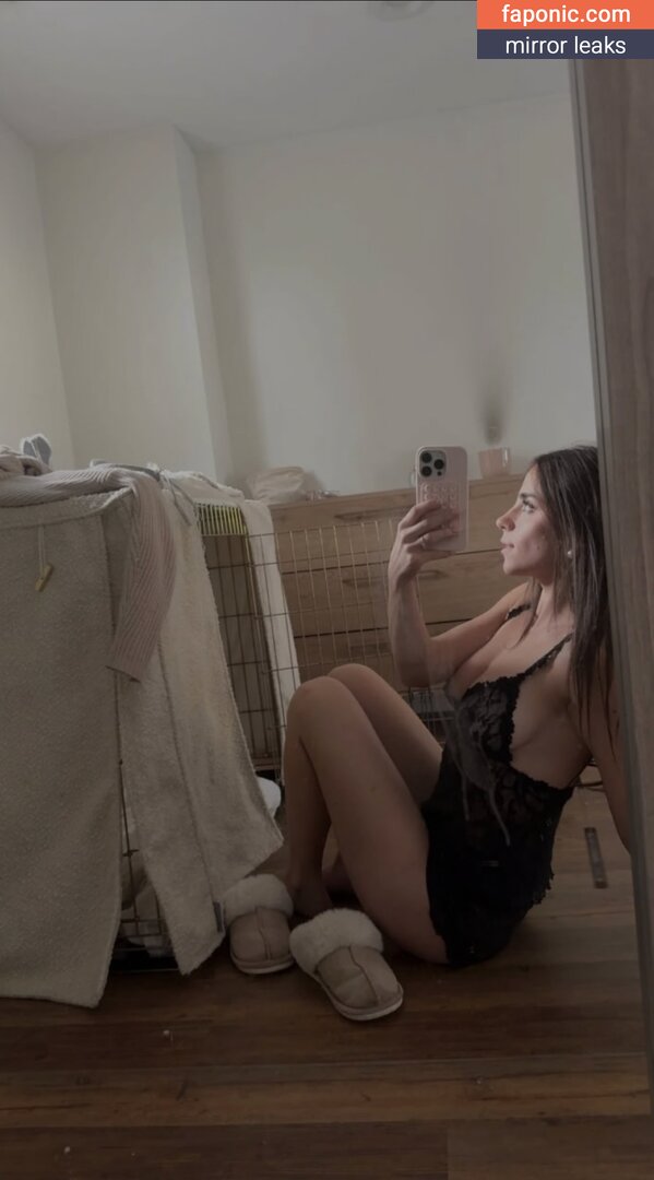 Sofia Crnilovic, https: Nahé úniky  Fotka #1