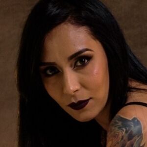 Ari Shiny