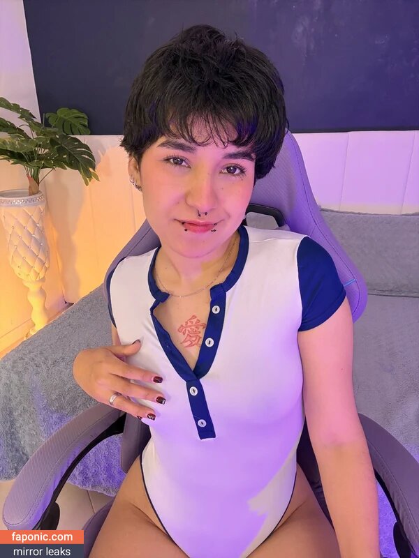 Emma_cute7