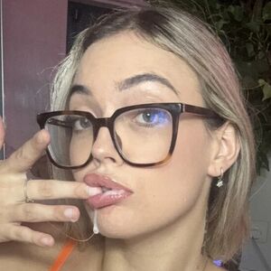 Zoey Pink